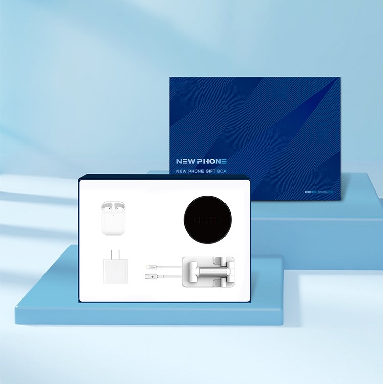 Quà Tặng Công Nghệ 5in1 Cao Cấp | Tùy Chỉnh Logo Doanh Nghiệp